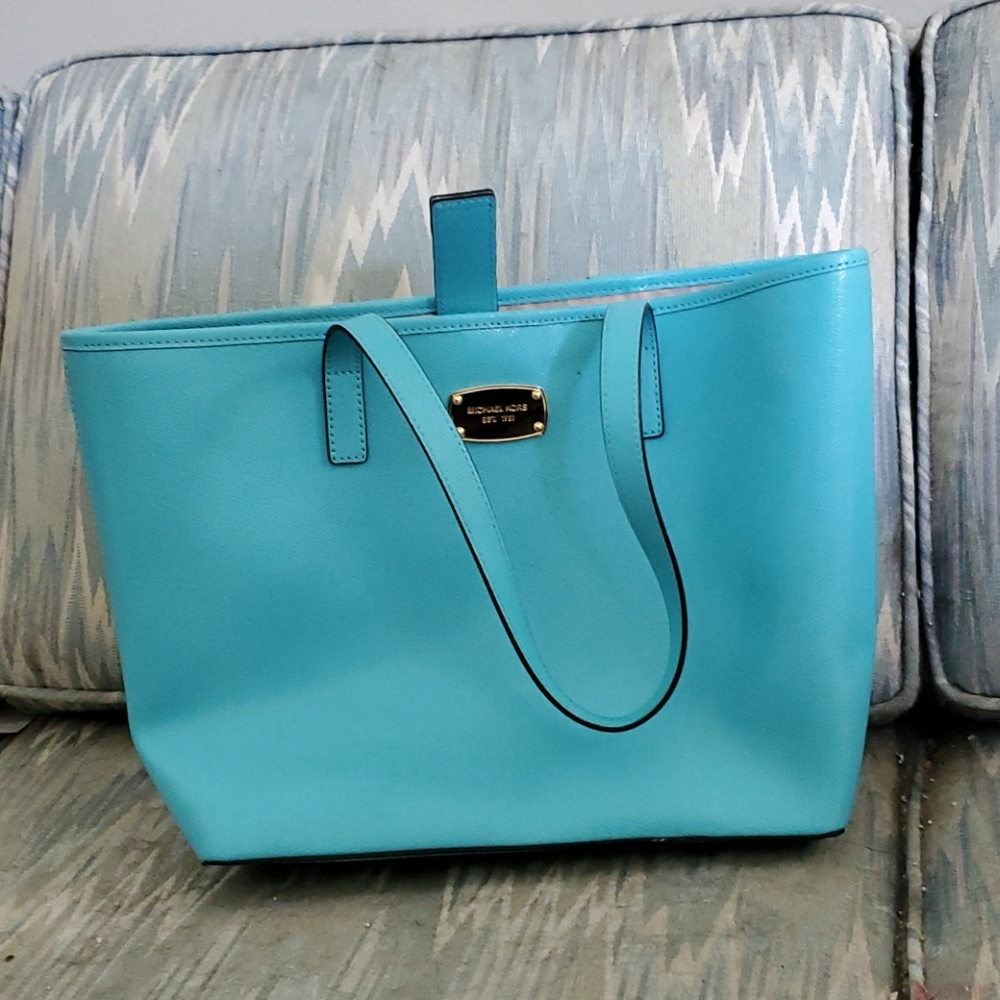 Michael kors tote bag